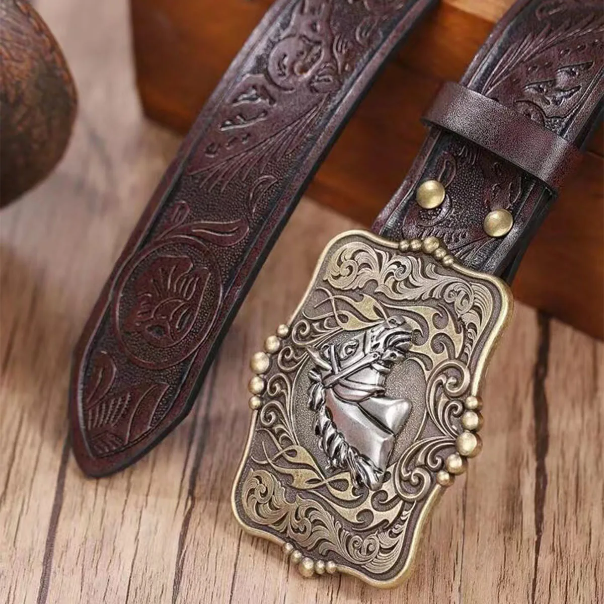 Cabeza de caballo de plata con cuentas para hombre y mujer, 3,7 cm de ancho, cabeza de toro occidental, estilo vaquero, cinturón de scalprendy de Toro, hebilla lisa