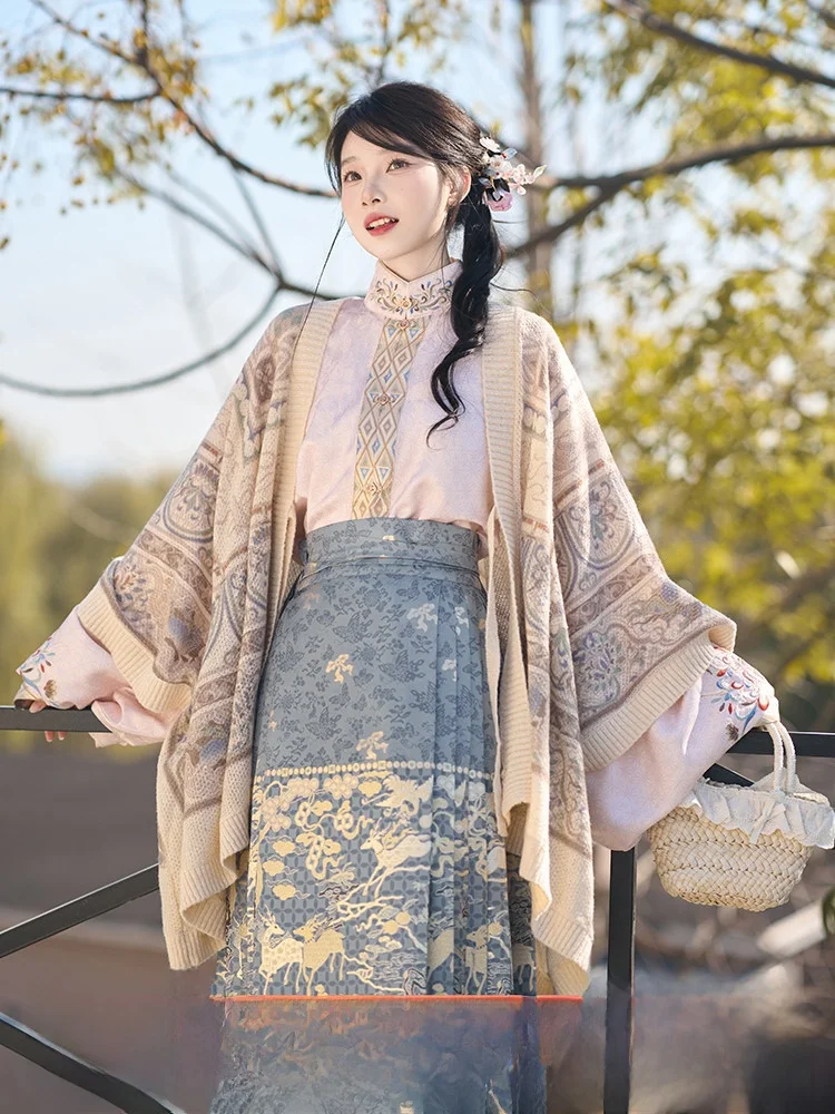 

July Evening Original Hanfu Set National Sle ort irt Tailed Skirt Women's Winter Collection 2024 Stand Collar