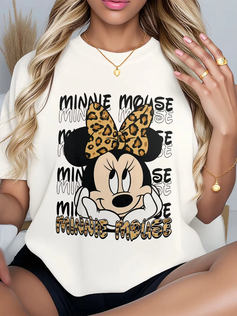MINISO 2025 Camiseta linda de manga corta con estampado de Minnie Mouse Estilo lindo e inocente Adecuado para el uso diario de las mujeres y salir.
