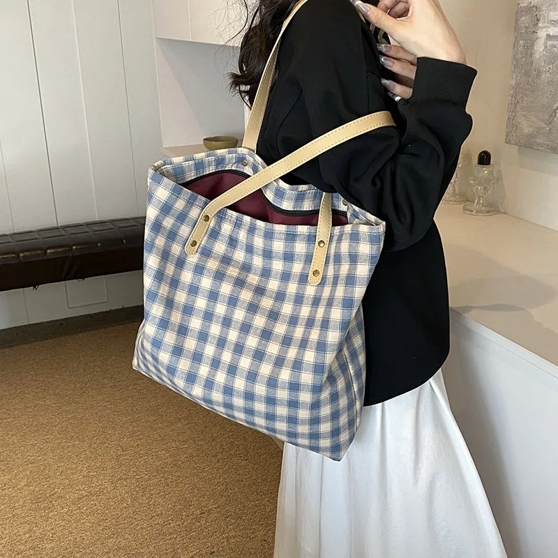 Women's One Shoulder Handbag Tote Bag New Fashion Trend Casual Versatile Large Capacity Commuter Student Plaid Canvas