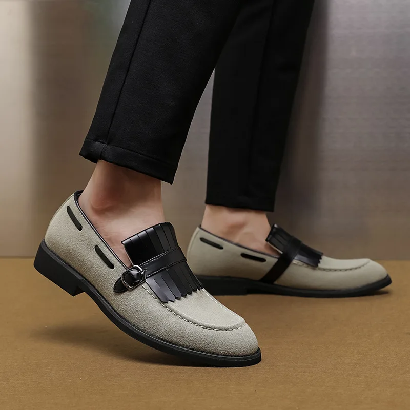 Sapatos masculinos, sapatos casuais de couro de tamanho grande, sapatos de tornozelo elegantes de estilo britânico, mocassins da moda de estilo coreano