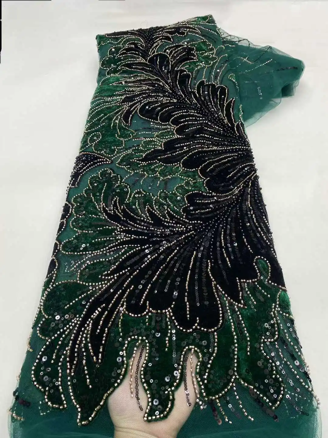 Latest Hot Sale Fashion African Lace Fabrics High Quality Handmade Beaded Embroidery Lace Sequins Party For Wedding Dress-XZ