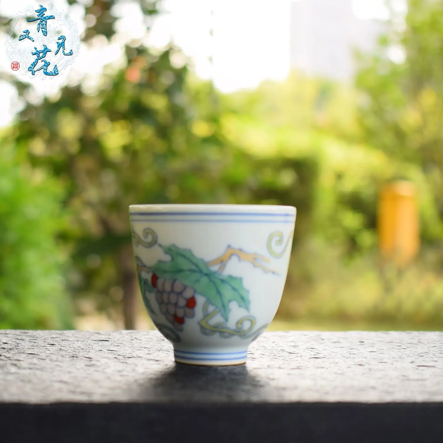 Jingdezhen Blue-And-White Porcelain Hand-Painted Chenghua Doucai Grape-Pattern High-End Personal Cup Antique-Style Single Cup