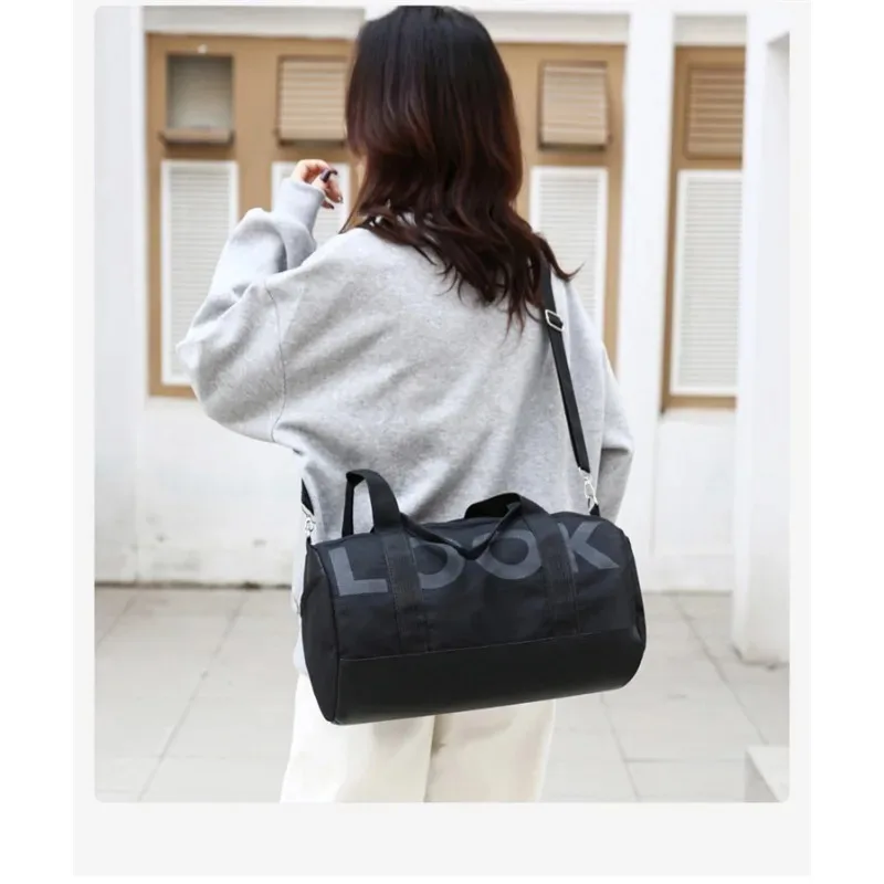 

Korean Lightweight fitness bagtravel bag, short-distance large-capacity business travel handbag, yoga luggage bag