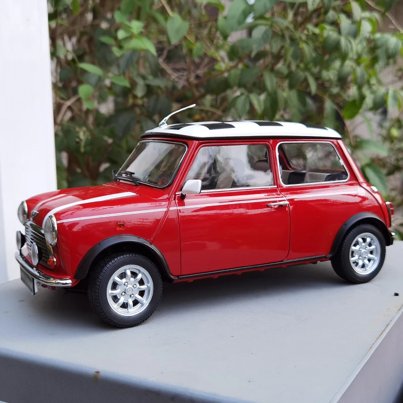 Kiloworks 1/12 scale FOR BMW Mini Cooper Cuban cooper Metal material Car model Send to a friend Holiday gift