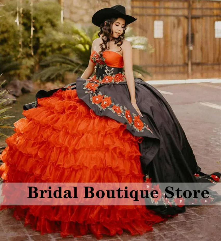 

Mexican Appliques Quinceanera Dresses Black And Red Beading Ball Gown 16th Birthday Party Gown Corset Gown Customized