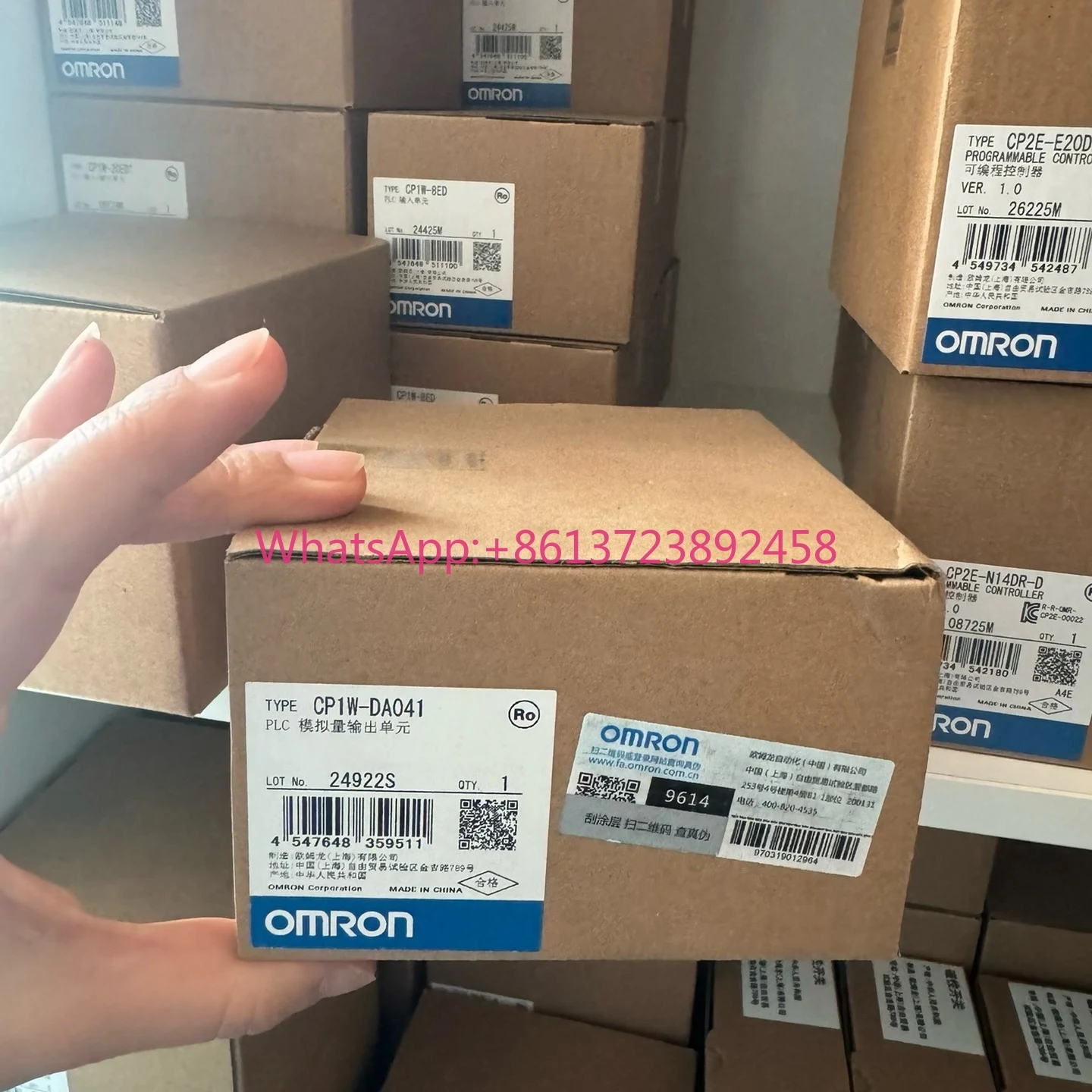 

New original Omron CP1W-DA041 PLC analog output unit