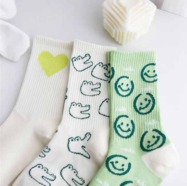 Fashion Harajuku Girls Socks, Cartoon Embroidery Bear Heart Smile Face, Hip Hop Skate Street Cute Daily Women Casual Socks
