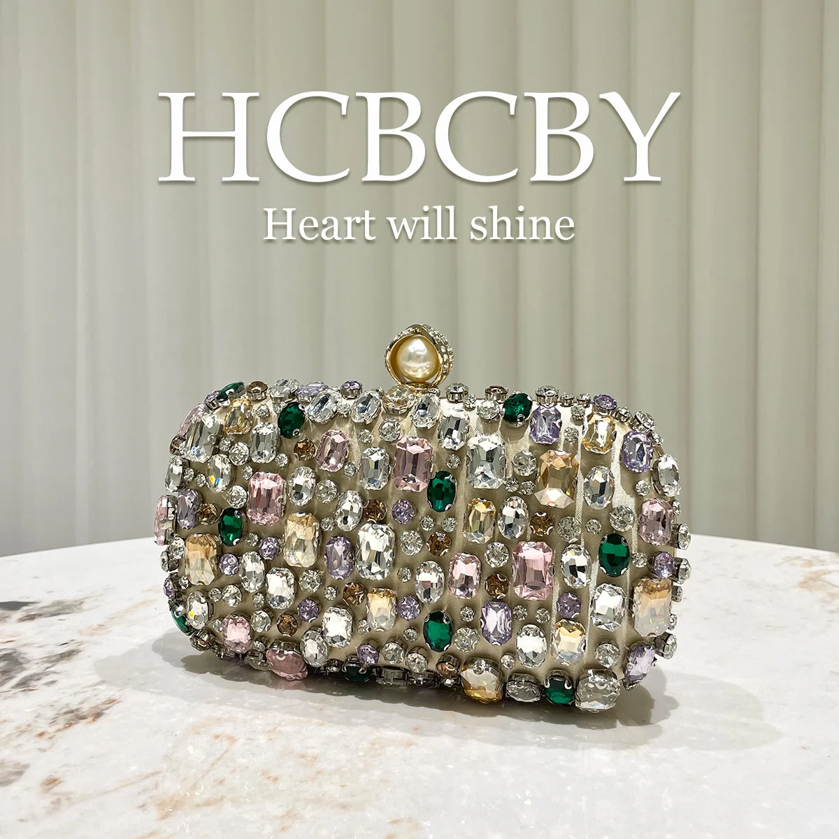 

Women Fashion Evening Bags Elegant Banquet Bag Gold Rhinestone Decoration Fashion Metal Chain Diamonds Handbags Beading