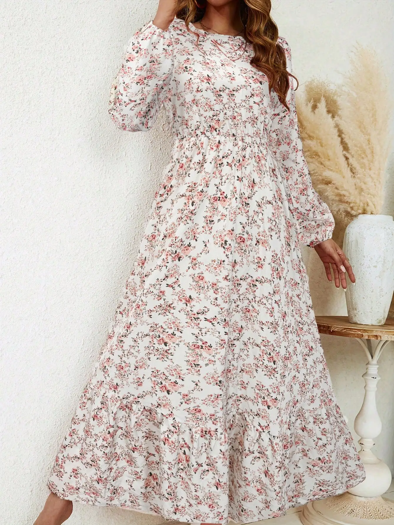 

Women's Round Neck Ditsy Floral Long Sleeve Maxi Dress with Ruffles
