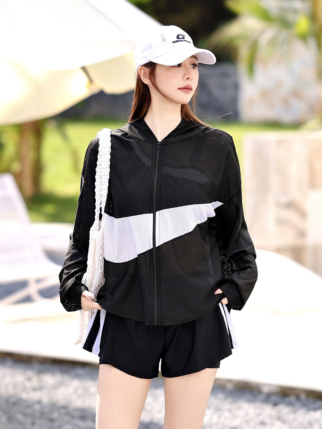 

Large Size Sporty One-Piece Swimsuit Women's Conservative Bikini Bottom Long Sleeve Thermal Spring Soaking Thermal Sun Protec...