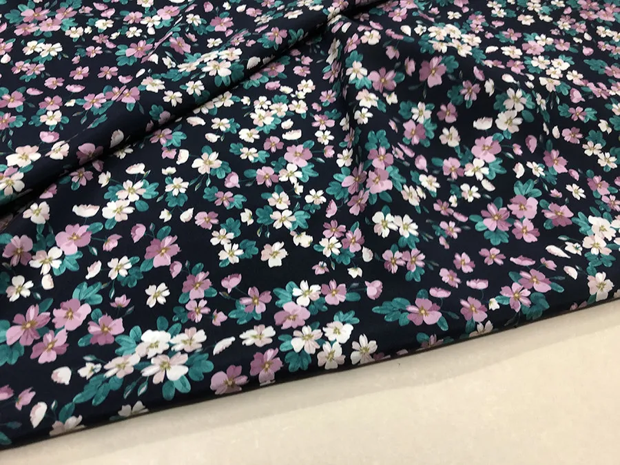 Designer Cloth 30 Momme Elastic Heavy Crepe Silk Fabric Dark Blue Bottom Color Little Flower Inkjet Silk Fabric DIY