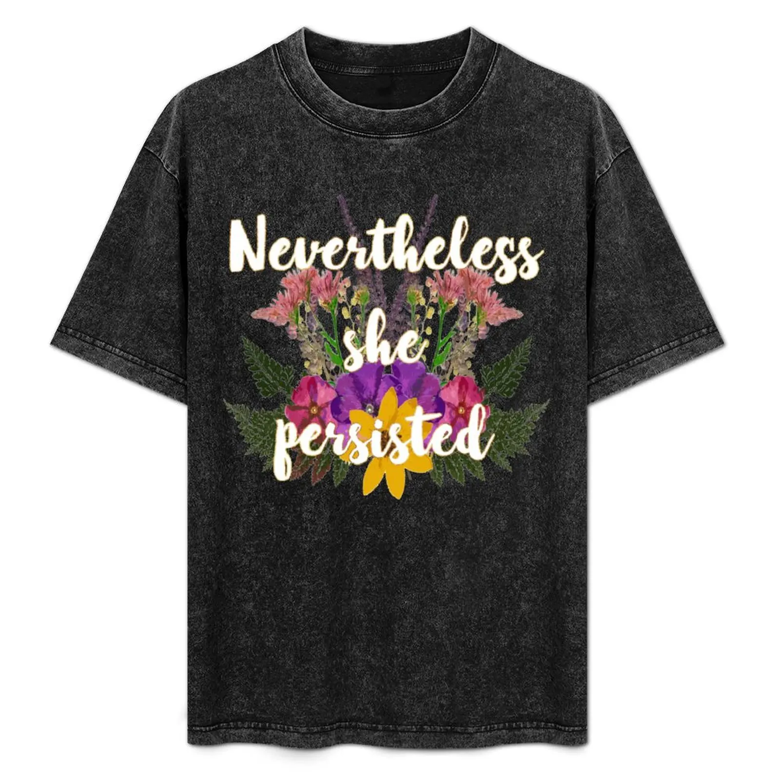T-shirt à fleurs « She Persisted » – Design basique et simple, manches courtes