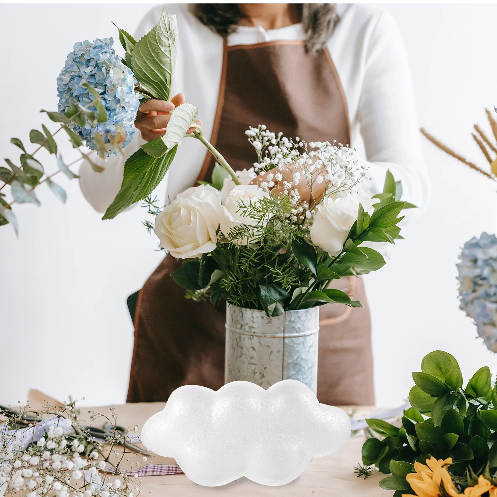

Cloud Decoration White Unpainted Foams Model Lightweight Cloud Shaped Balls Arts Crafts Wedding Party DIY Supplies Engagement