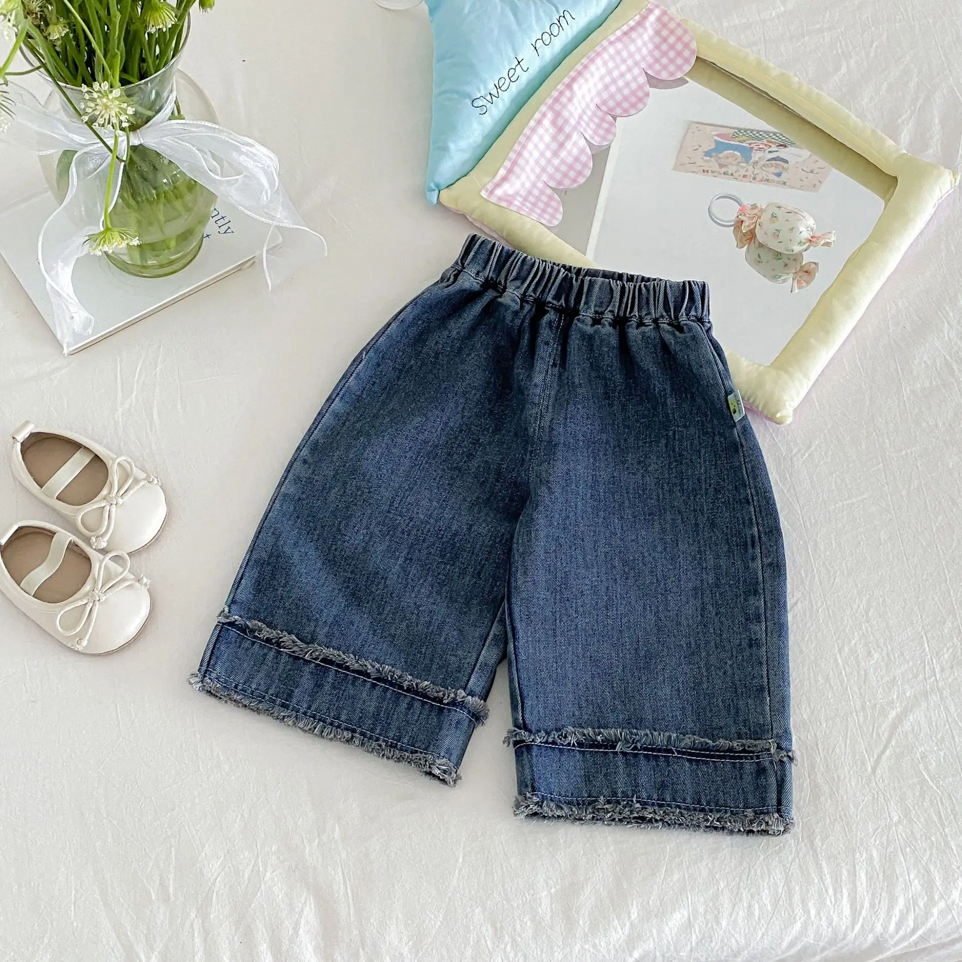 2026 Autumn New Baby Loose Trousers Solid Girls Denim Wide Leg Pants Toddler Fashion Casual Pants Infant Vintage Jeans