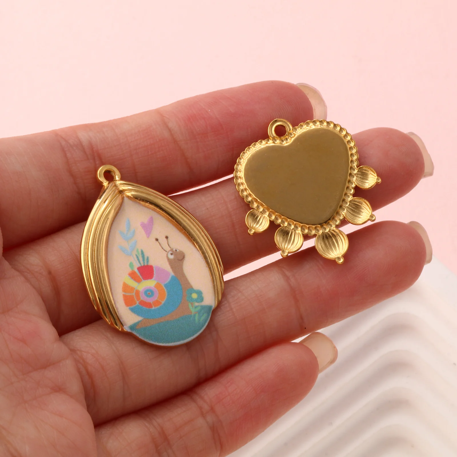 1 Piece 304 Stainless Steel Heart Oval Pendants Multicolor Flower Snail Printed 18K Gold Plated Charms For DIY Necklace Making