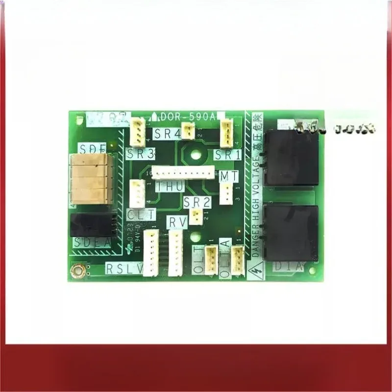 أجزاء مناسبة للوحة واجهة آلة باب غرفة آلة ميتسوبيشي DOR-590A/565/560/580/600 ملحقات المصعد الجديدة