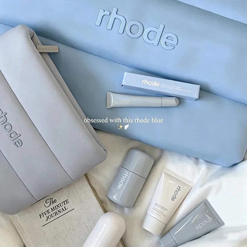 Nouvelle édition limitée 2026 populaire Sugaeberry Lip Gloss Blue Bubble, trousse de maquillage avec support magnétique, soin laiteux pour la peau, cosmétique