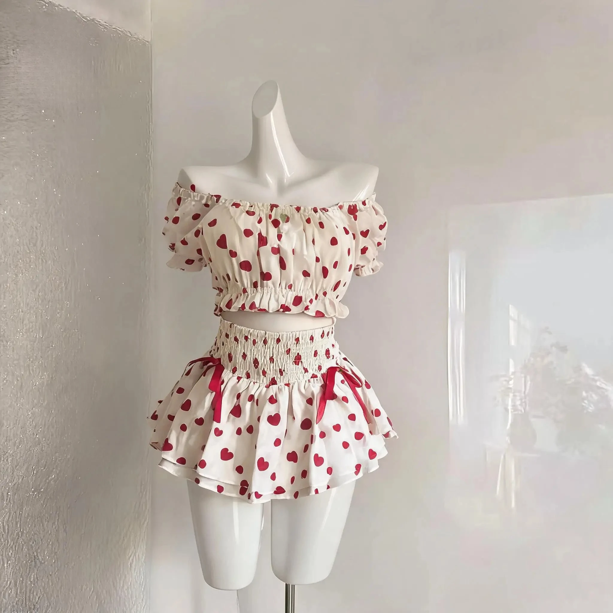 Sweet Kawaii Heart Print Puff Sleeve Off Shoulder 2 Piece Set Shirred High Waist Bow Mini Skirt Women Summer Clubwear Daily Wear