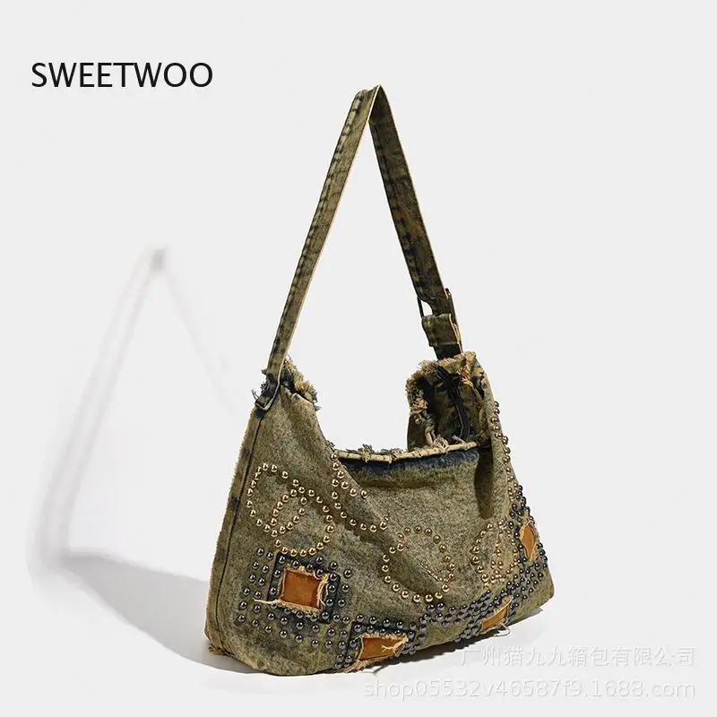 Women's Vintage Distressed Denim Shoulder Bag Y2K Style Rivet Decor Hobo Bag for Casual Daily Use