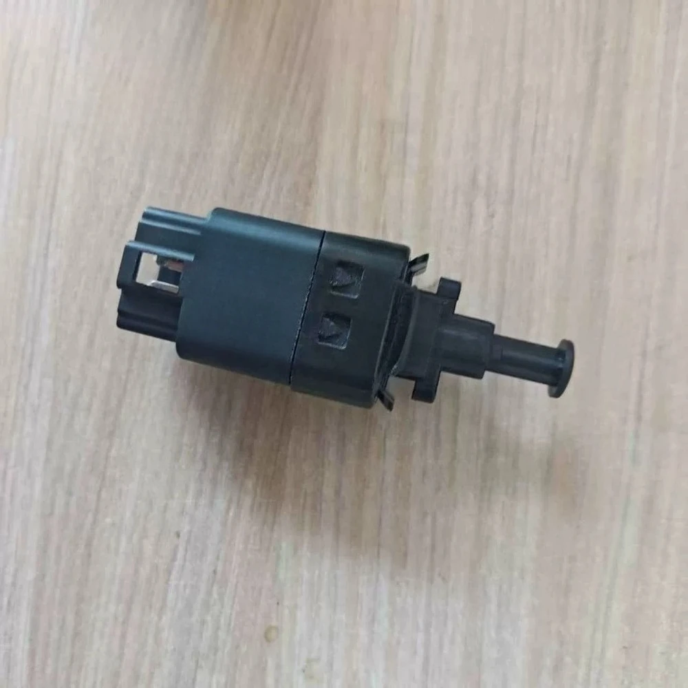 For Geely Atlas Vision X6 Cool Coolray Jiaji Okavango Tugella for Emgrand GS GL Automobile Brake Light Control Switch Brand New