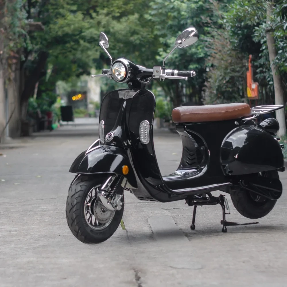 2륜 차량 EEC L3e 전동 스쿠터 저렴한 연료 비용 및 거의 유지 관리가 필요 없음