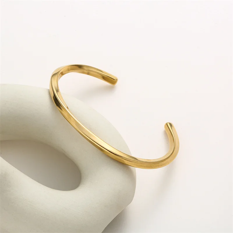 Waterproof C-shaped Twisted Open Bangle&Bracelet for Women Classic OL Style Couple Bangle Fashion Party Jewelry Gifts