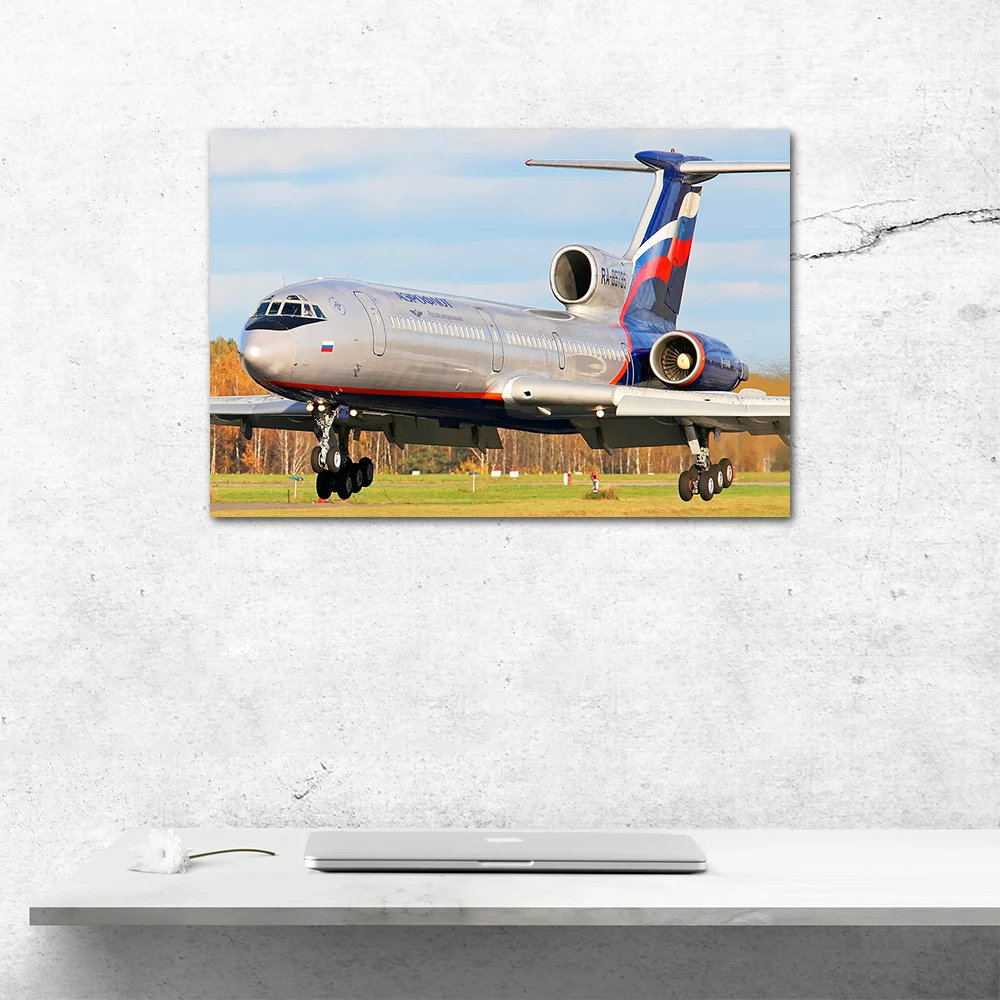 Russian Tu-154M Airplane Poster Aircraft Picture Decoration Plane Canvas Painting Wall Art Living Room Home Decor Unframed