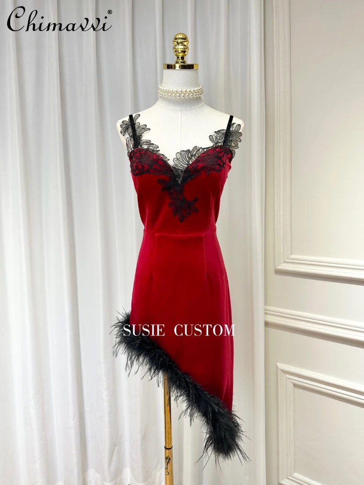 

Sexy Hot Girl Sleeveless Backless Women's Dress Summer Fashion Hollow Lace V-neck Slim Fit Lace Up Feather Velvet Sling Dress