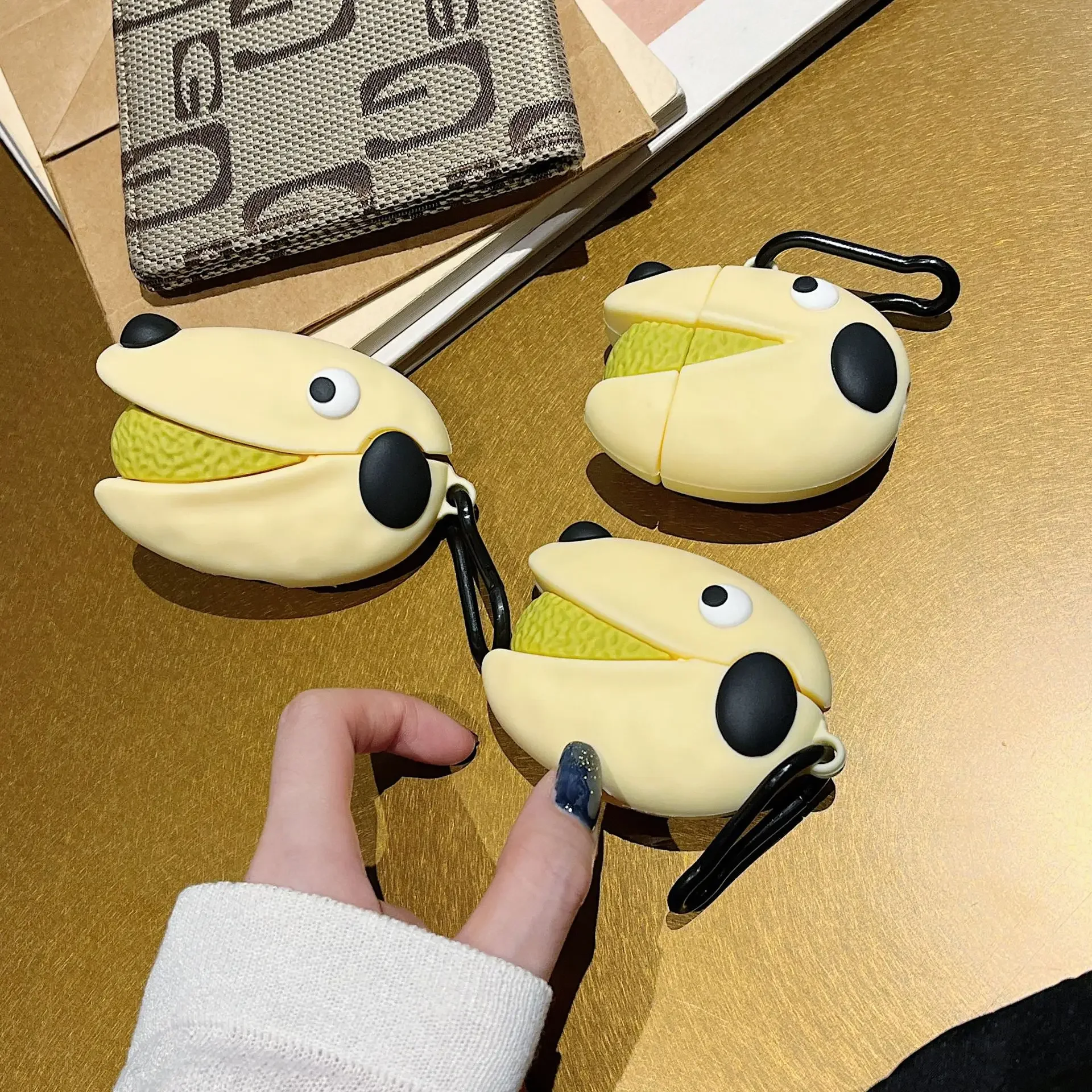 Airpods 3, Airpods Pro 2用の耐衝撃性シリコン保護ケース