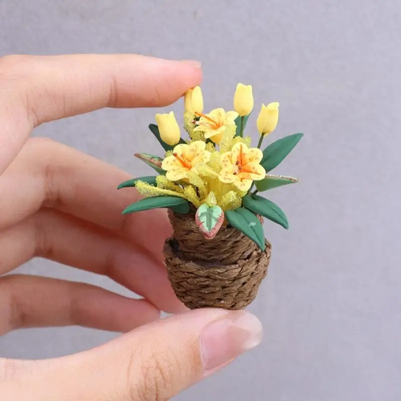 

Реалистичный зеленый цветок в горшке, искусственное растение для кукольных домиков, миниатюрное украшение, аксессуар в виде из