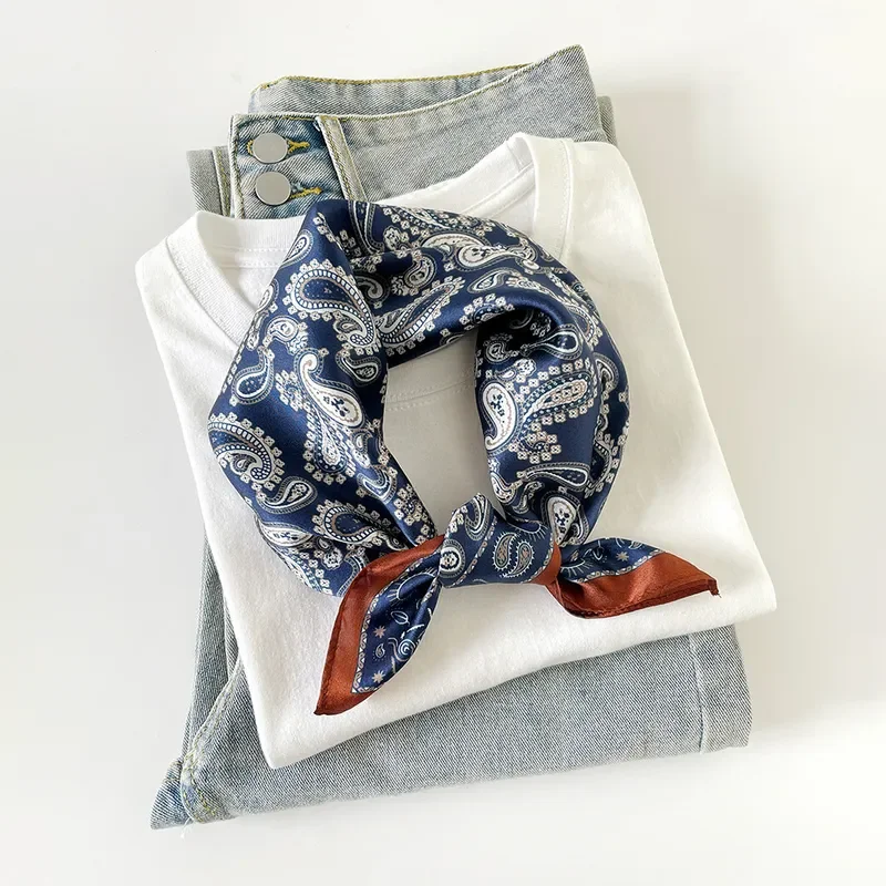 2026 100% Mulberry Silk Scarf High-End Light Luxury Polka Dot Navy Blue Cashew Nut Square Neck Scarf Wholesale