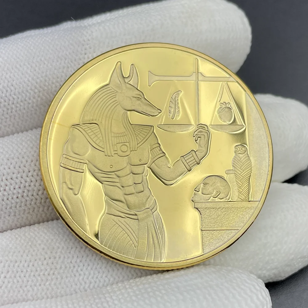 Anubis Gold Coin Pyramid Challenge Coin The Death God in Ancient Egyptian Mythology Coin Collectibles Medal in Capsule