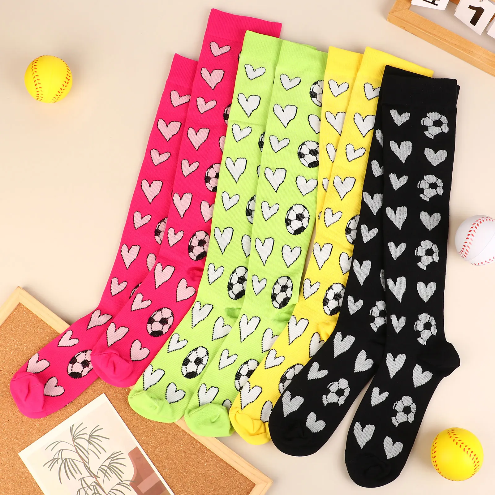 

4Pairs Soccer Socks Novelty Sports Soccer Football Athletic Socks Youth Women Men Knee High Socks Multi-Sport Socks