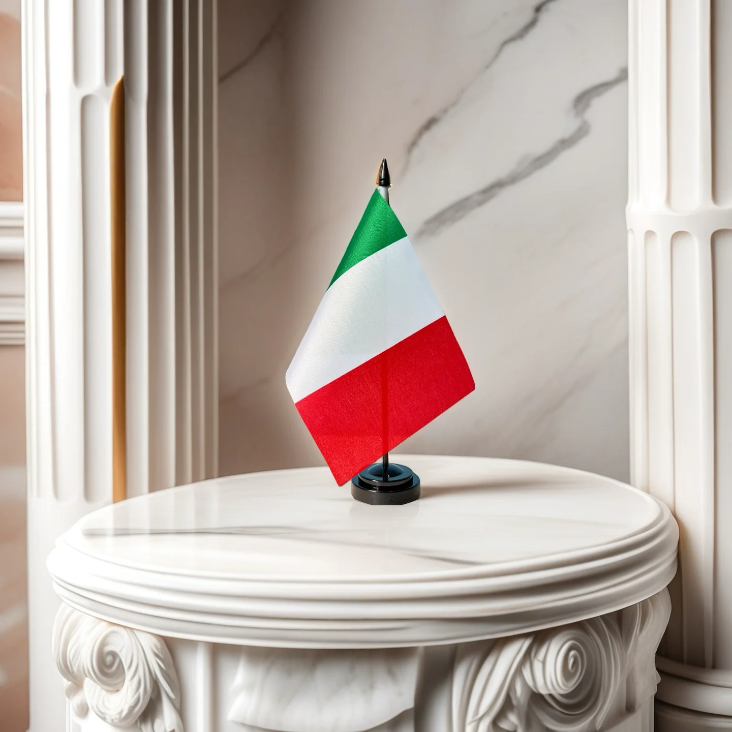 Office Desk Flag Of italy Banner The italy Cabinet Flag Display Set14x21cm