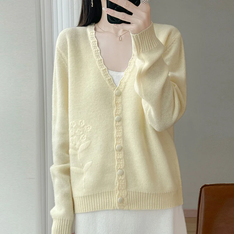 

2025 New Women 100% Merino Wool V-Neck Long Sleeve Cardigan Comfortable Soft Lady-like Gentle Spring Autumn Cashmere Knitwear