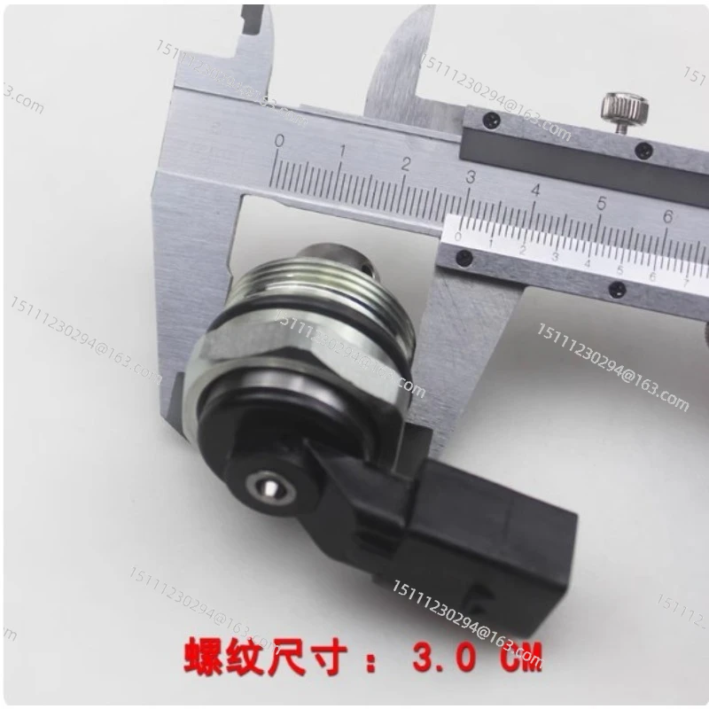 

For A6L High Pressure Oil Pump Sensor Q5 A4L CCQ7 Oil Pump Solenoid Valve Plug