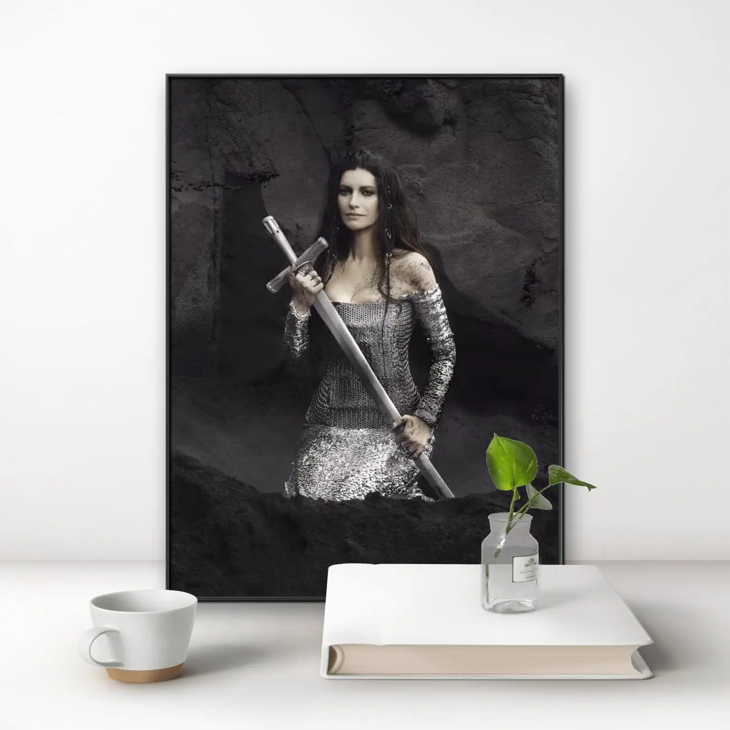 Laura Pausini 5D Diy Diamond Painting Italian pop singer Diamond Embroidery Fashion poster Living Room Home Wall Decor Fan Gift