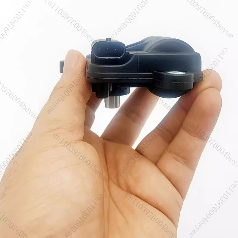Spot Sale Automobile Exhaust Pipe Valve Reduces Sound Electronic Switch Exhaust Valve Controller Modifies Sound Wave