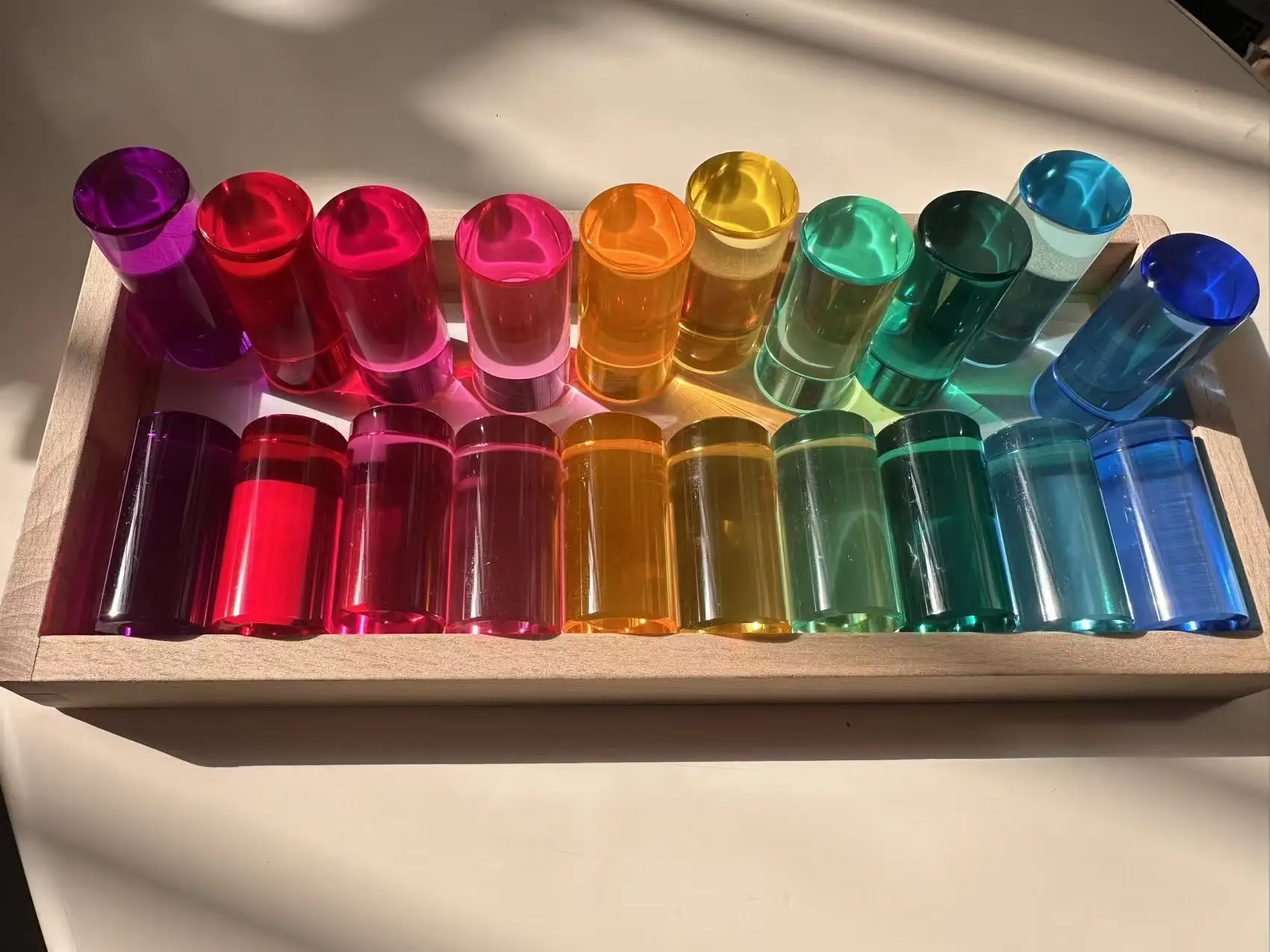 Neues Design, Montessori-Spielzeug, durchsichtig, Regenbogen-Lucite, Stapelblöcke, Acryl, hochtransparent, für Kinder, zum Spielen offenen Spielen