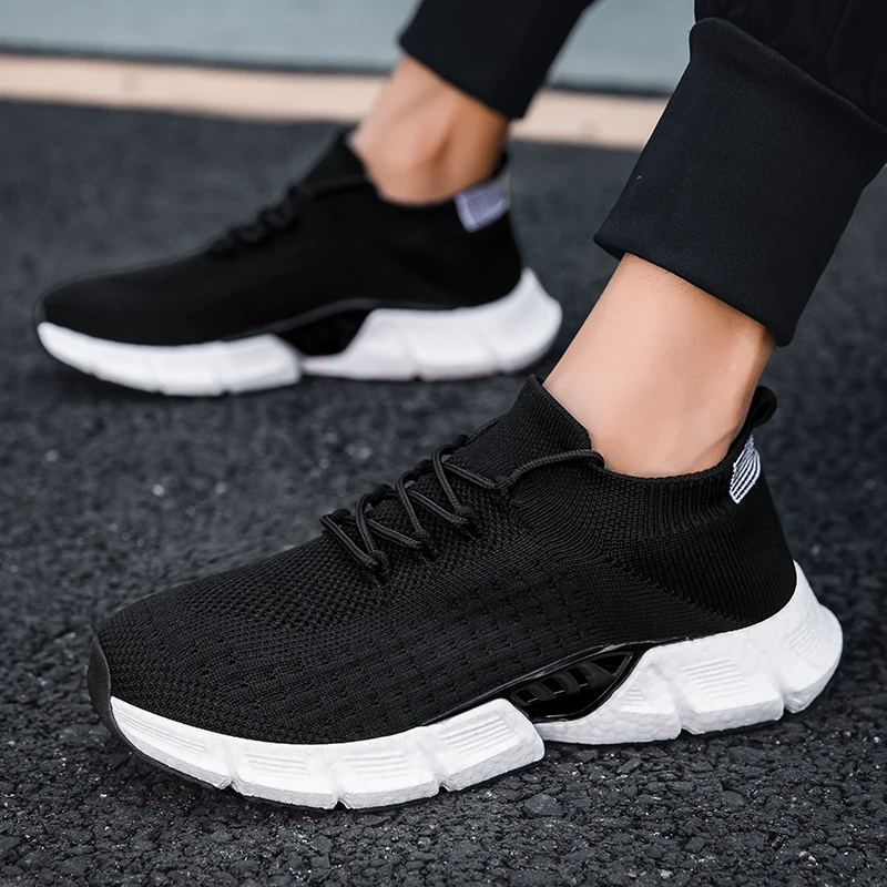 2023 New Fashion Men Running Shoes for Women Breathalbe Athletic Sports Jogging Shoes Cushioning Ultralight Training Sneakers