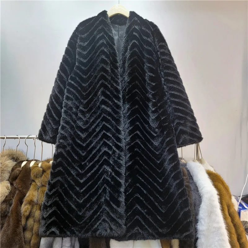 سترة نسائية كلاسيكية من الفرو الصناعي بجيوب جانبية وأكمام طويلة معاطف شتوية سميكة للسيدات من Clothland Mujer CB247