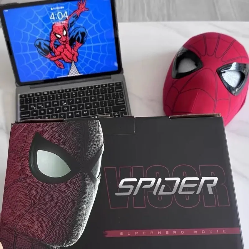 Marvel Super Hero Spider-Man Headgear Anime Character Spider-Man Movable Eye Mask Automatic Blinking Helmet Children's Gift Toy