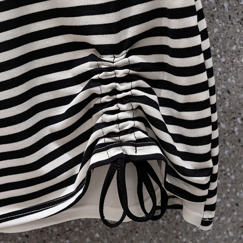 2024 Black Striped Knitted Cotton Short Sleeve T-Shirt Women Korean Vintage Casual Top Coat Summer New Elegant Bodycon Top Shirt