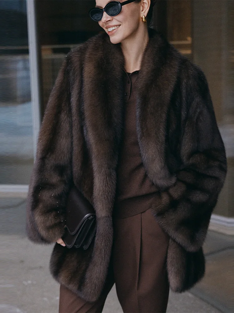 سترة نسائية رائعة فاخرة من القطيفة شتوية أنيقة متعددة الاستخدامات للحفلات معطف صناعي دافئ عتيق كلاسيكي فضفاض وسميك ملابس الشارع #3