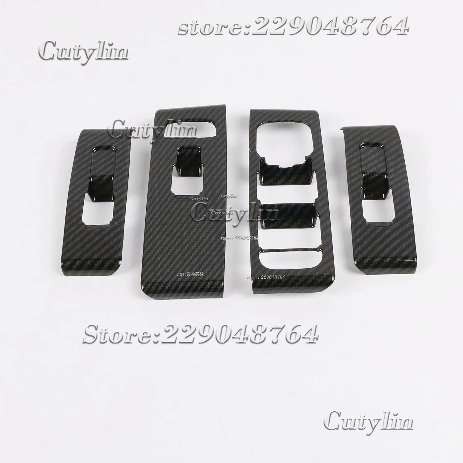 Juego de cuatro piezas de molduras interiores con textura de fibra de carbono negro con recortes para controles para Volvo XC40 2019-2021.