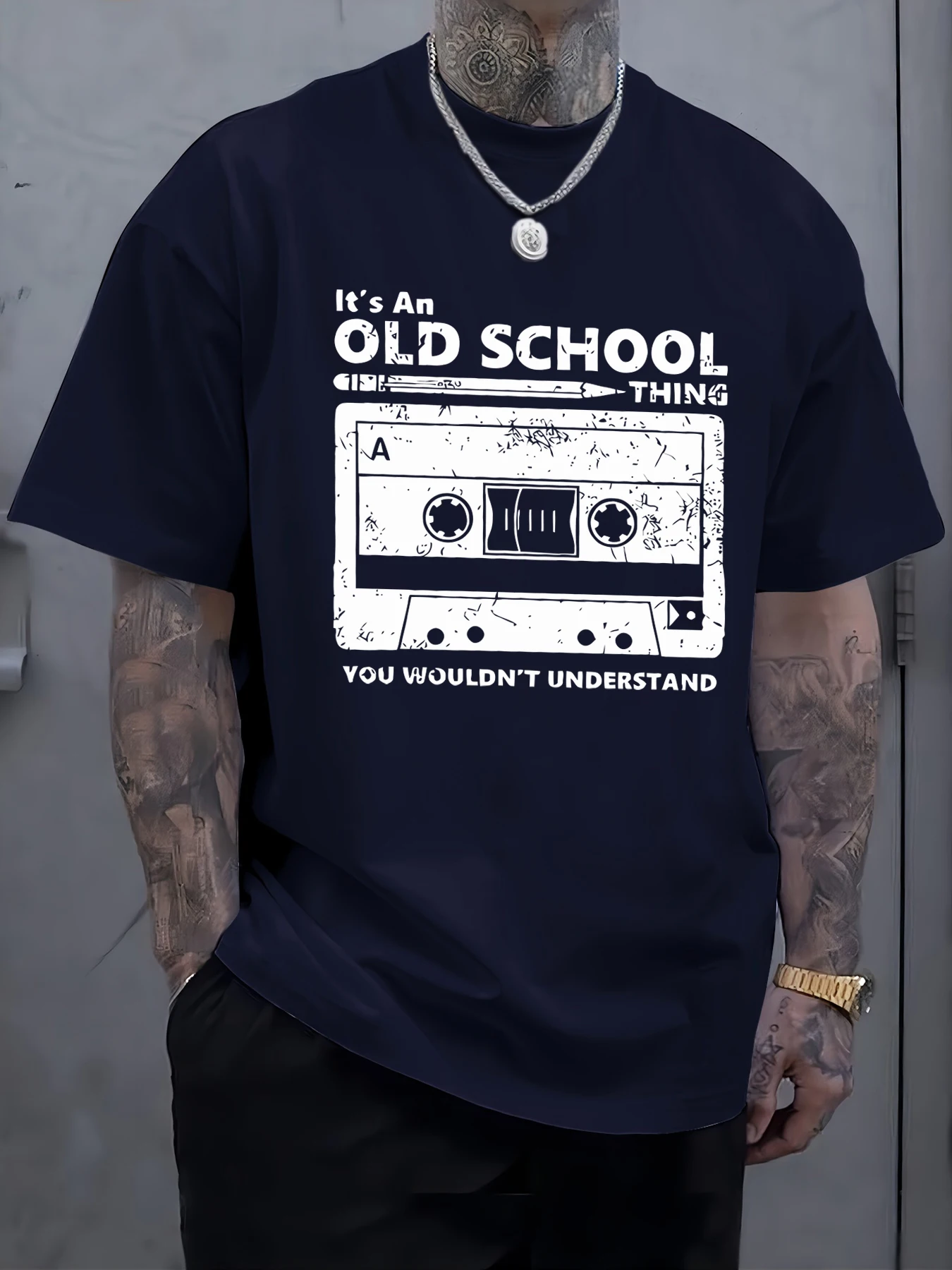 It'S An Old School Thing Tape Print T-Shirt Männer Sport Crewneck T Shirt Baumwolle Sommer Weiche Kleidung Casual Lose Männliche Streetwear – Detail 17
