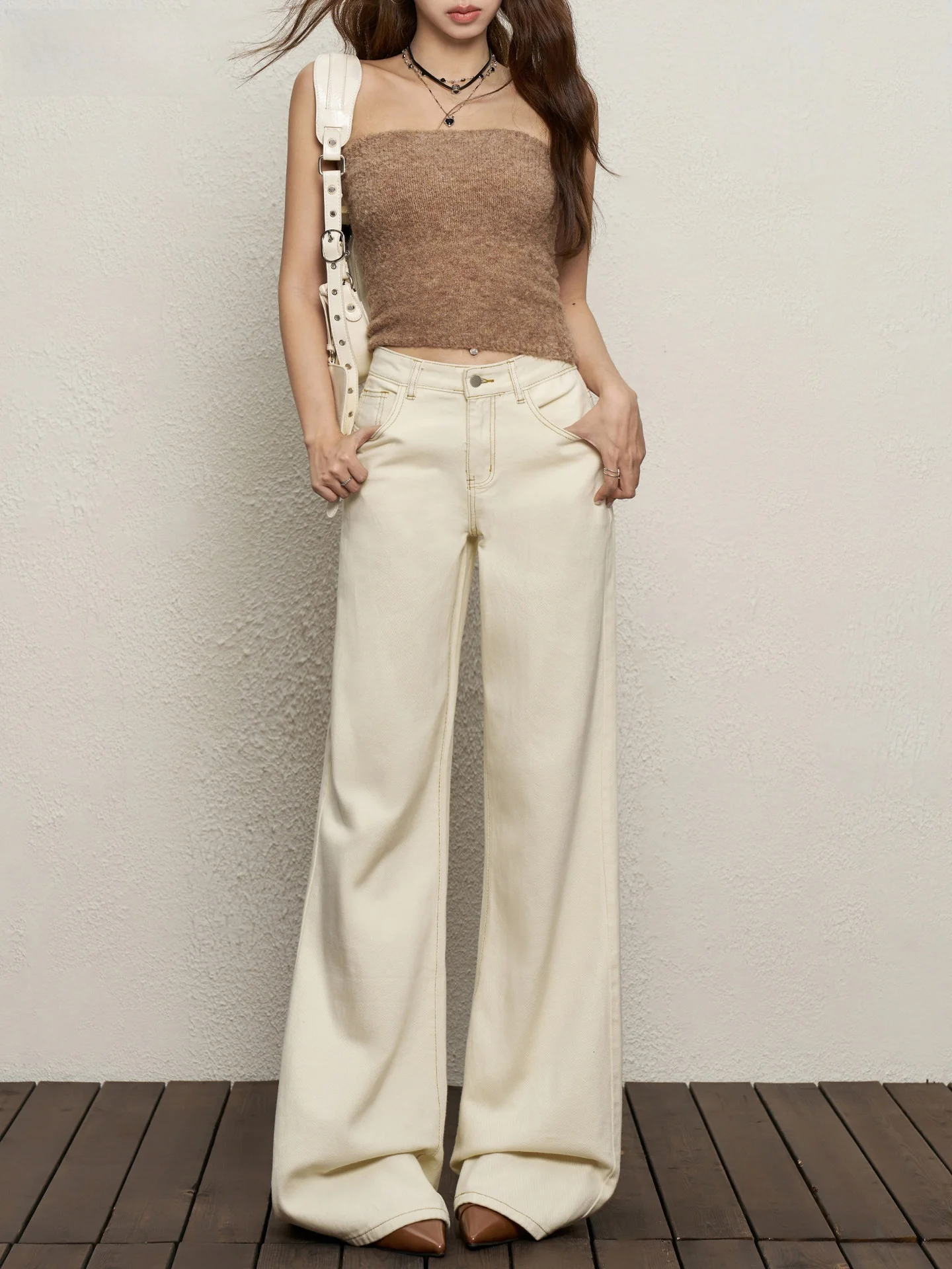 

Trendy High Waist Bell Bottom Jeans Women's Light Beige Floor Length Loose Fit Casual Vintage American Style Ladies Jeans