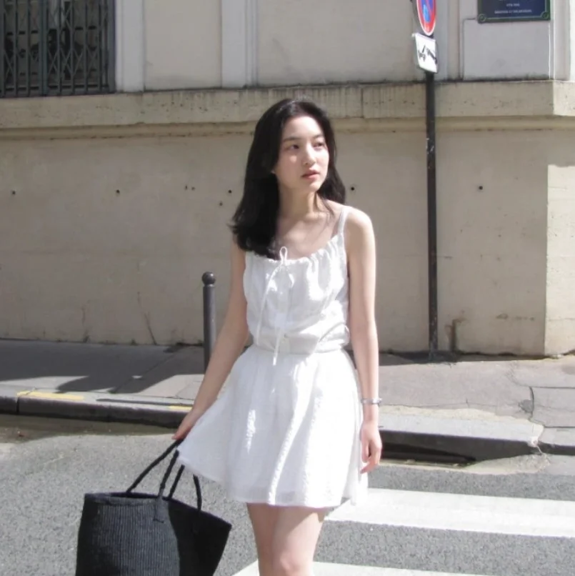 하우스 2025 여름 심플 단색 벨트 스트랩 베스트 플리츠 스커트 세트 여성 패션 코튼 투피스 수트