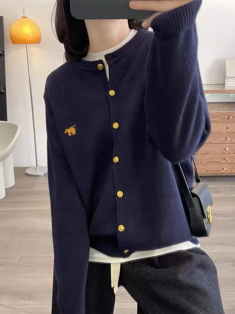 Long-sleeved Cashmere cardigan women sweater cashmere knitted O-neck Cashmere cardigan sweater coat Autumn and Winter